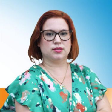 C&aacute;tia Sofia Costa Tavares