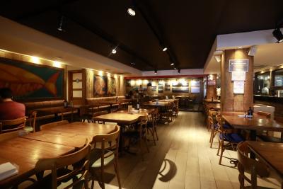 Miradouro Ra&iacute;zes do Mar